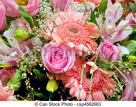 20200607095559rose-enorme-fleurs-divers-bouquet-photos-sous-licence_csp4562663.jpg