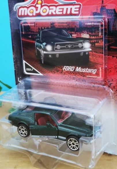 20230722075033majorette-mustang.jpg